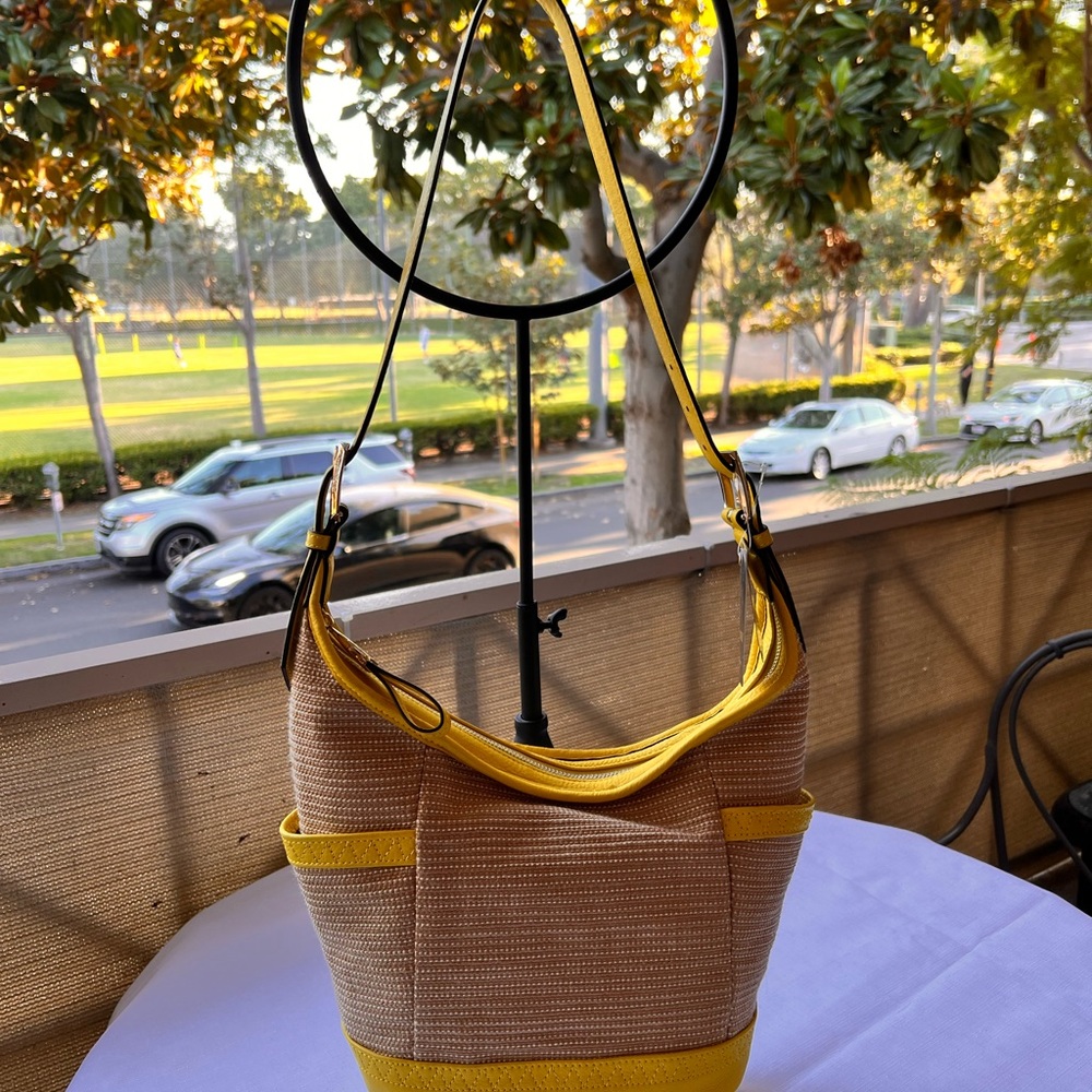 B Makowsky Lemon Yellow Leather and Weave shoulder Bag NEW!
